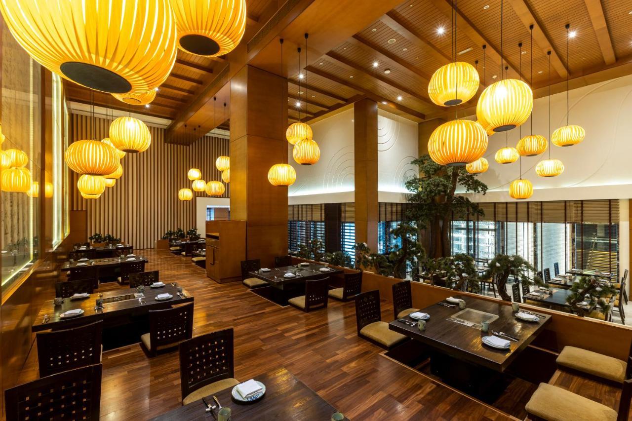 Asiana Hotel Дубай Экстерьер фото The restaurant