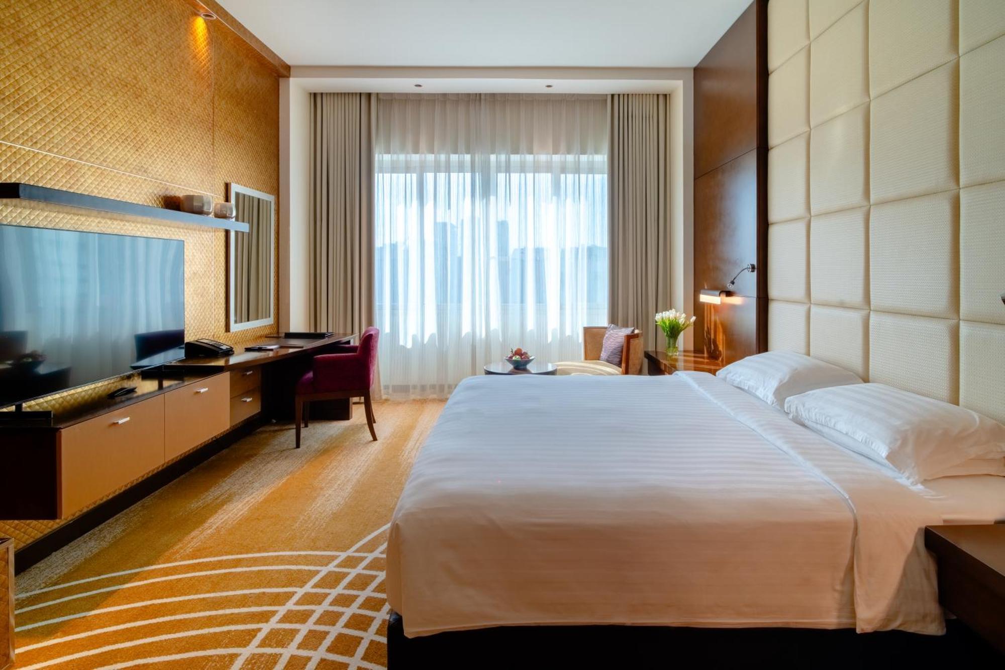 Asiana Hotel Дубай Экстерьер фото A room at the hotel